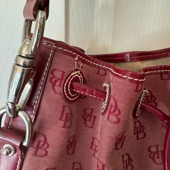 Dooney & Bourke | Vintage Signature DB Collection - Picture 7 of 8